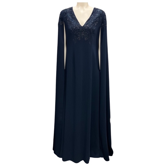 Carolina Herrera Midnight 2022 V Neck Sheath Cape Caftan Gown - Picture 1 of 6